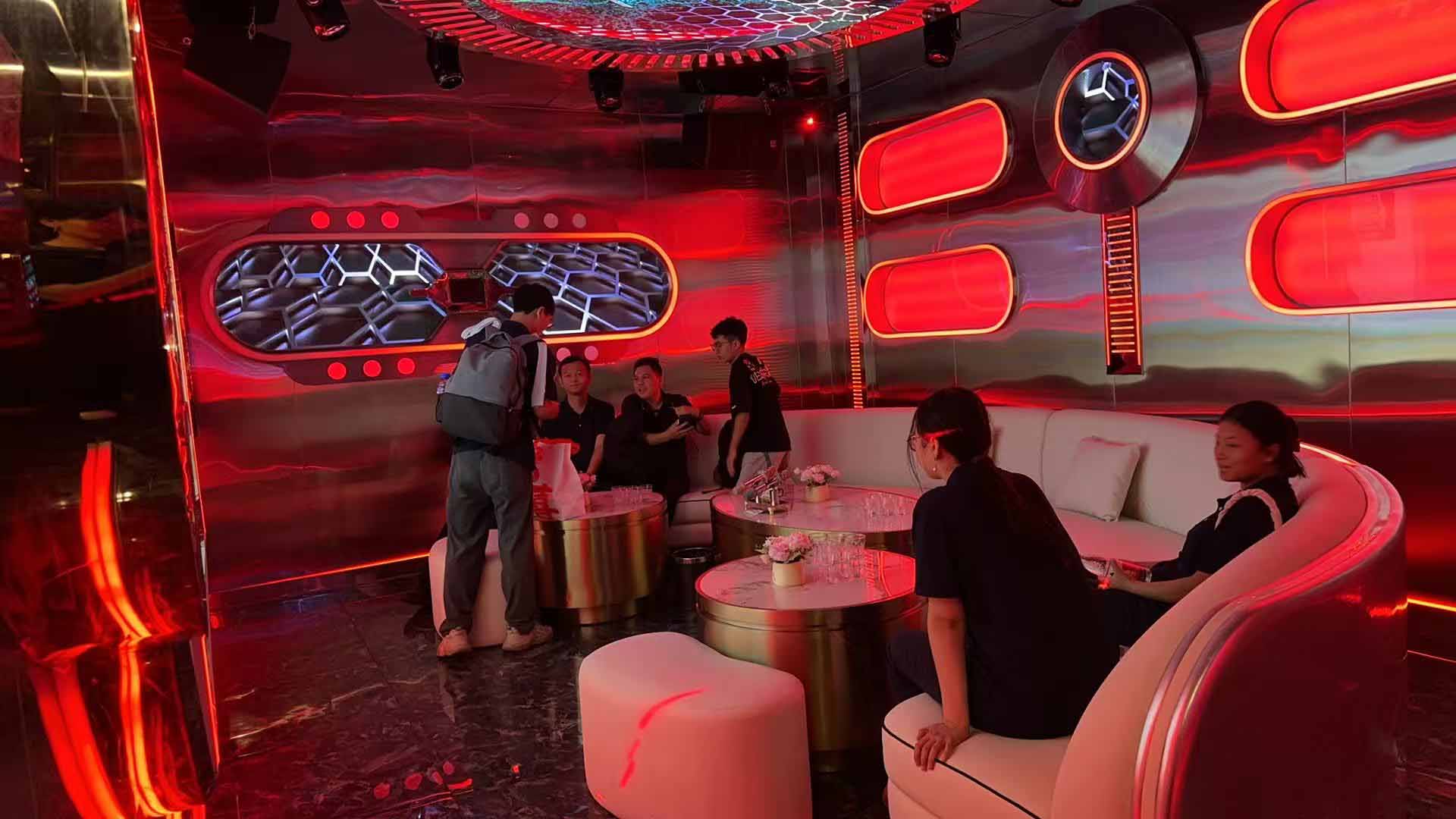 久信達科技公司員工齊聚光明區(qū)蠄蜍石，開啟活力爬山之旅暨團建活動(圖6)